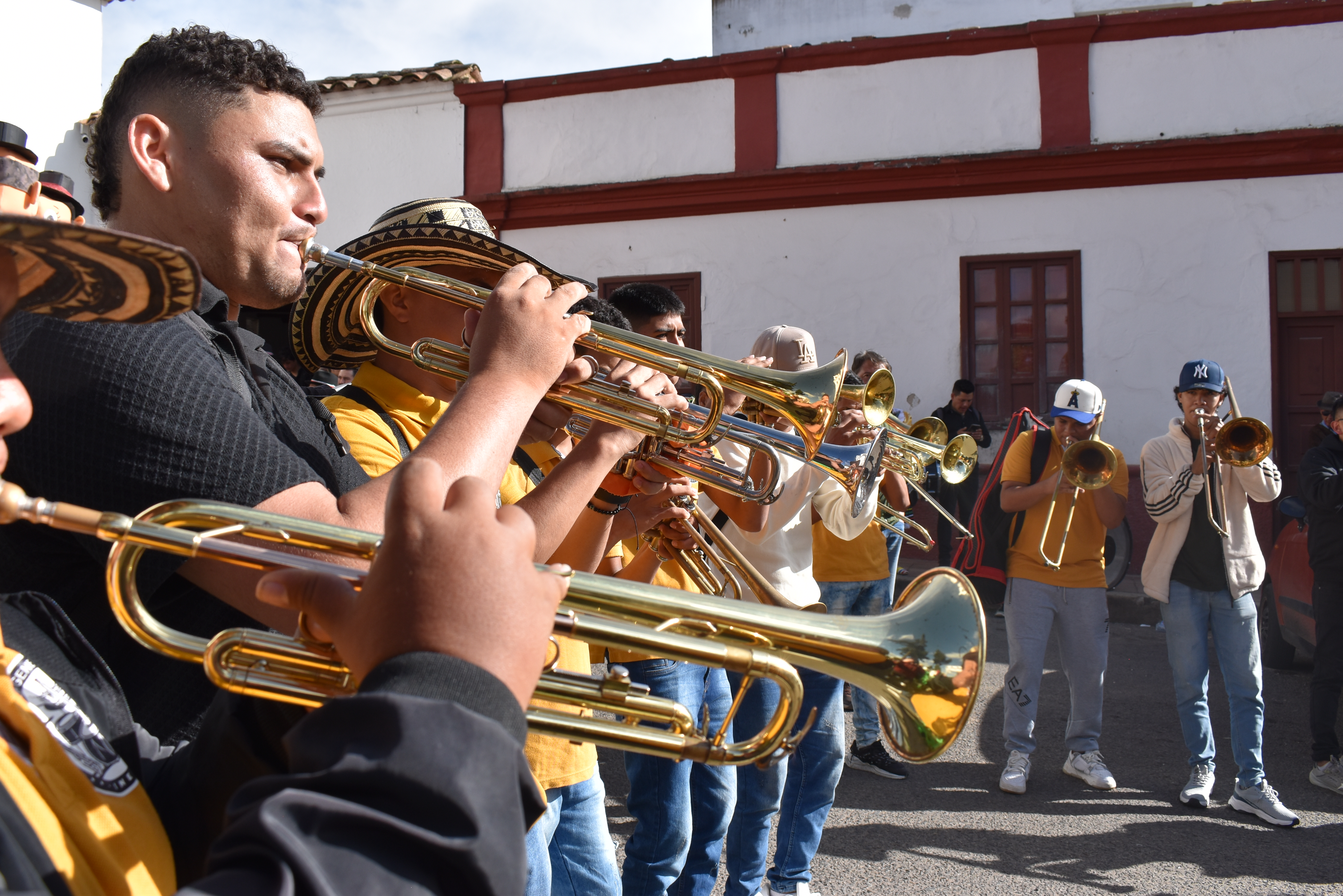 Sonidos de País — formación musical